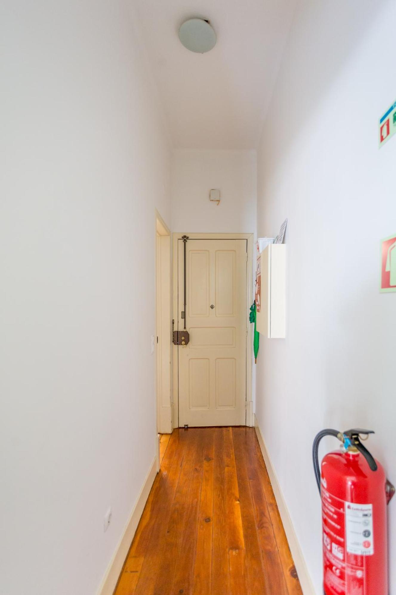 Be Local - Flat With One Bedroom In Moscavide - Lisboa Экстерьер фото
