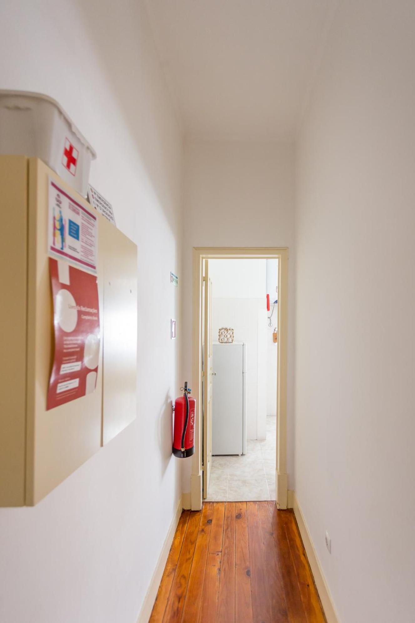 Be Local - Flat With One Bedroom In Moscavide - Lisboa Экстерьер фото